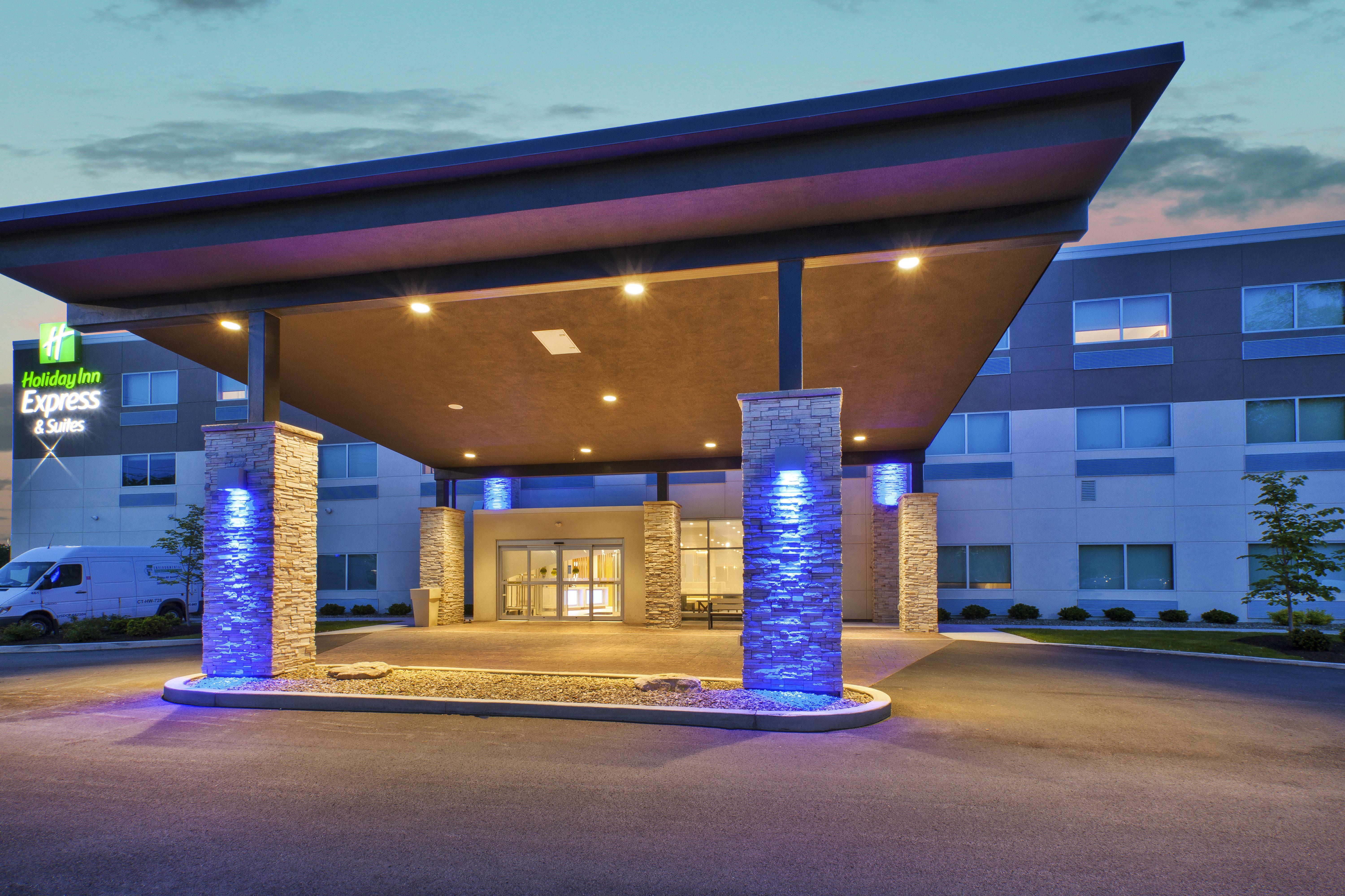 Holiday Inn Express & Suites New Castle By Ihg Exterior photo