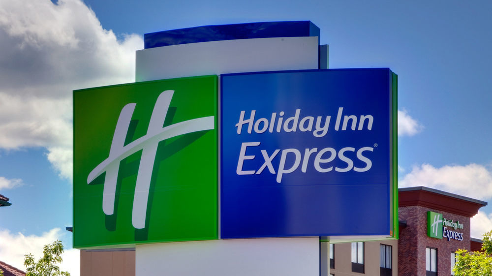 Holiday Inn Express & Suites New Castle By Ihg Exterior photo